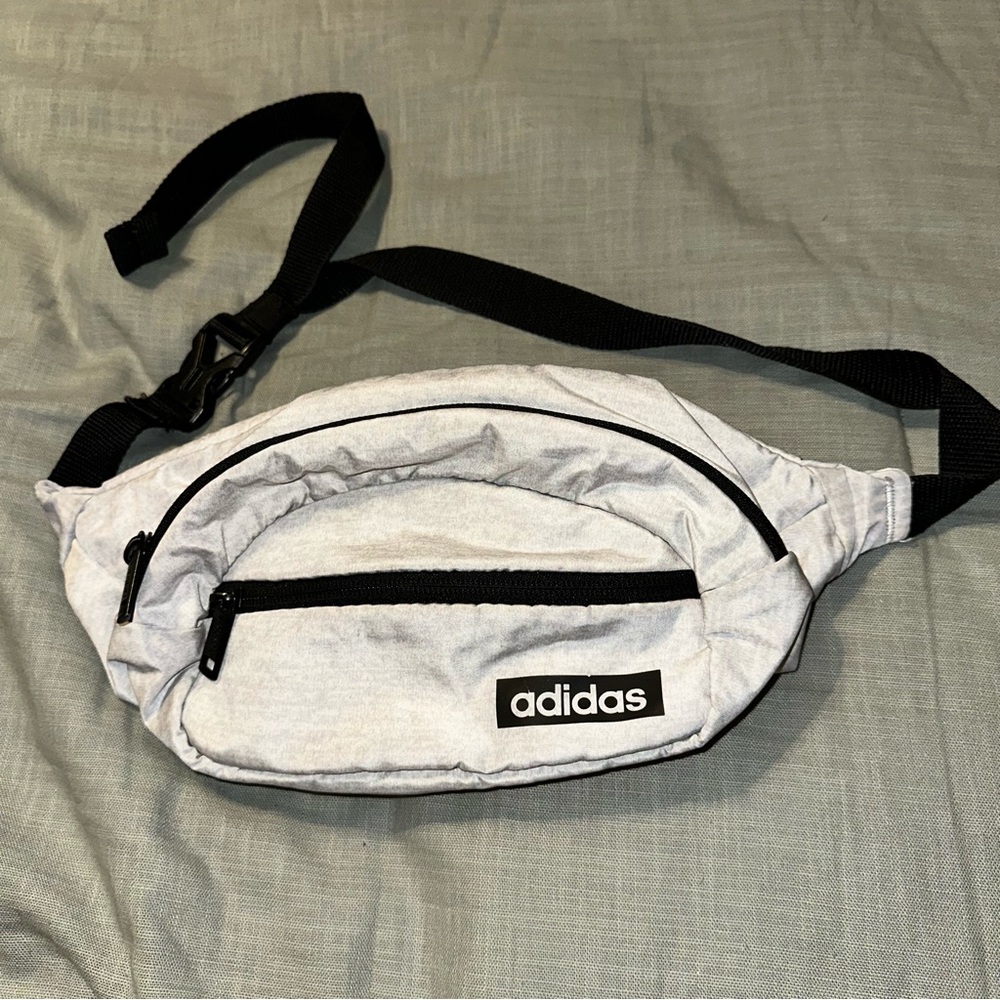 Adidas Waist Bag‎ Fanny Pack Grey Black Adjustable Strap 0139151 B175